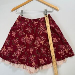 Axes Femme Shorts with Lace Trim and Floral Design